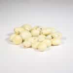 ΛΕΥΚΗ ΣΟΚΟΛΑΤΑ ΜΕ ΓΙΑΟΥΡΤΙ ΚΑΙ ΚΡΑΝΜΠΕΡΥ